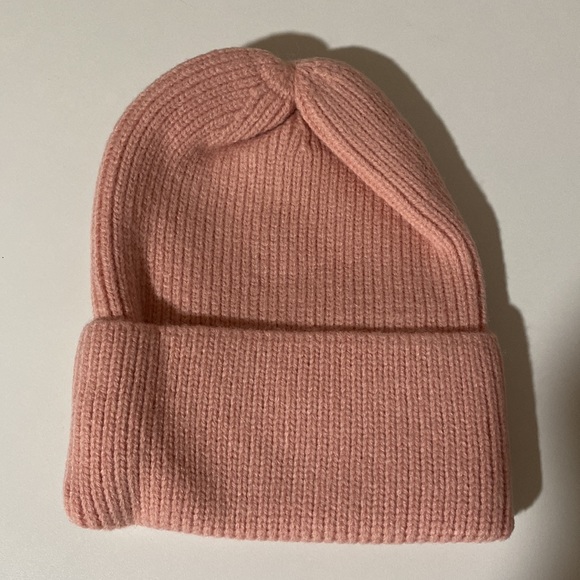 Pink Knit Ribbed Smiley Face Hat - Picture 4 of 4